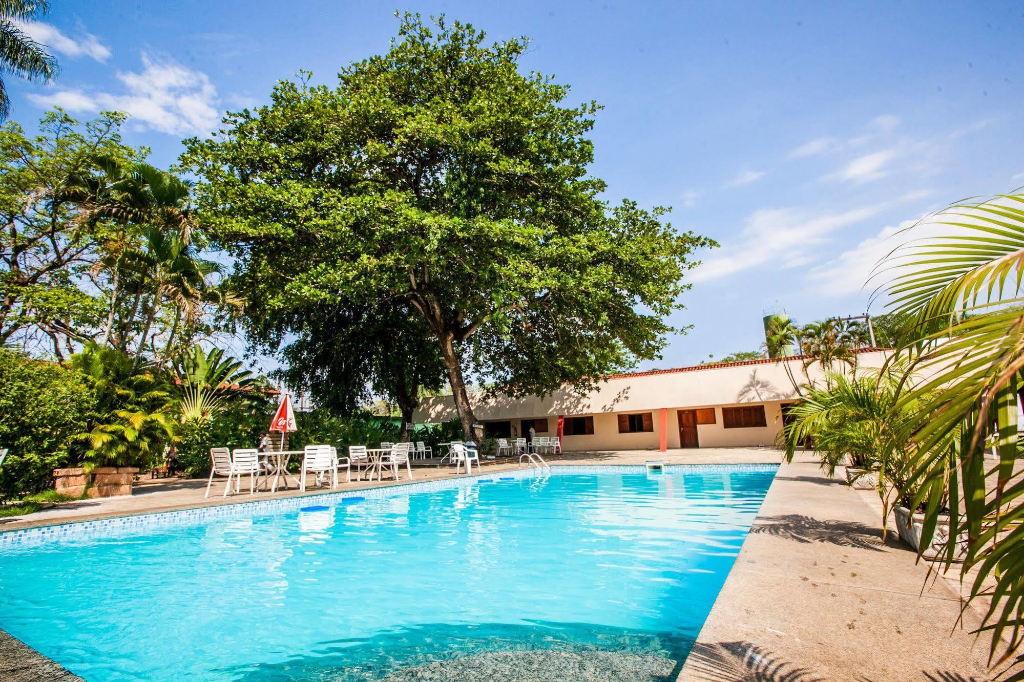 Hotel Fazenda Mato Grosso Куаба Екстериор снимка